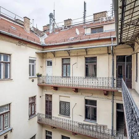 Basilica View * Budapest